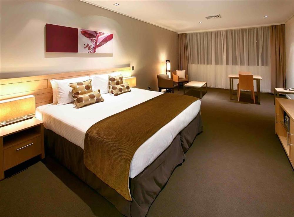 The Sebel Bowral Heritage Park Room photo
